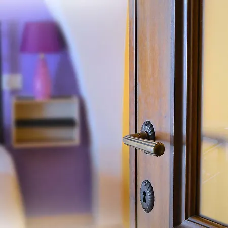 Casa Vacanze La Graziella - La Dependance Semesterbostad *